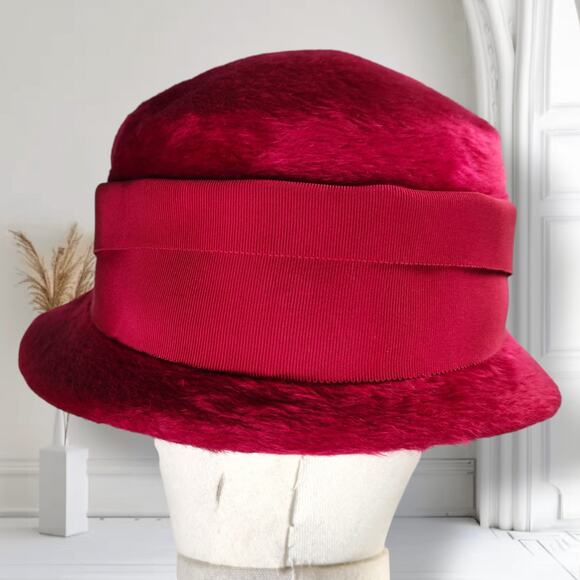 Vintage 50s Red Plush Fur Felt Hat Wide Brim Bow Cocktail Church Size 7 1/4 main image 2